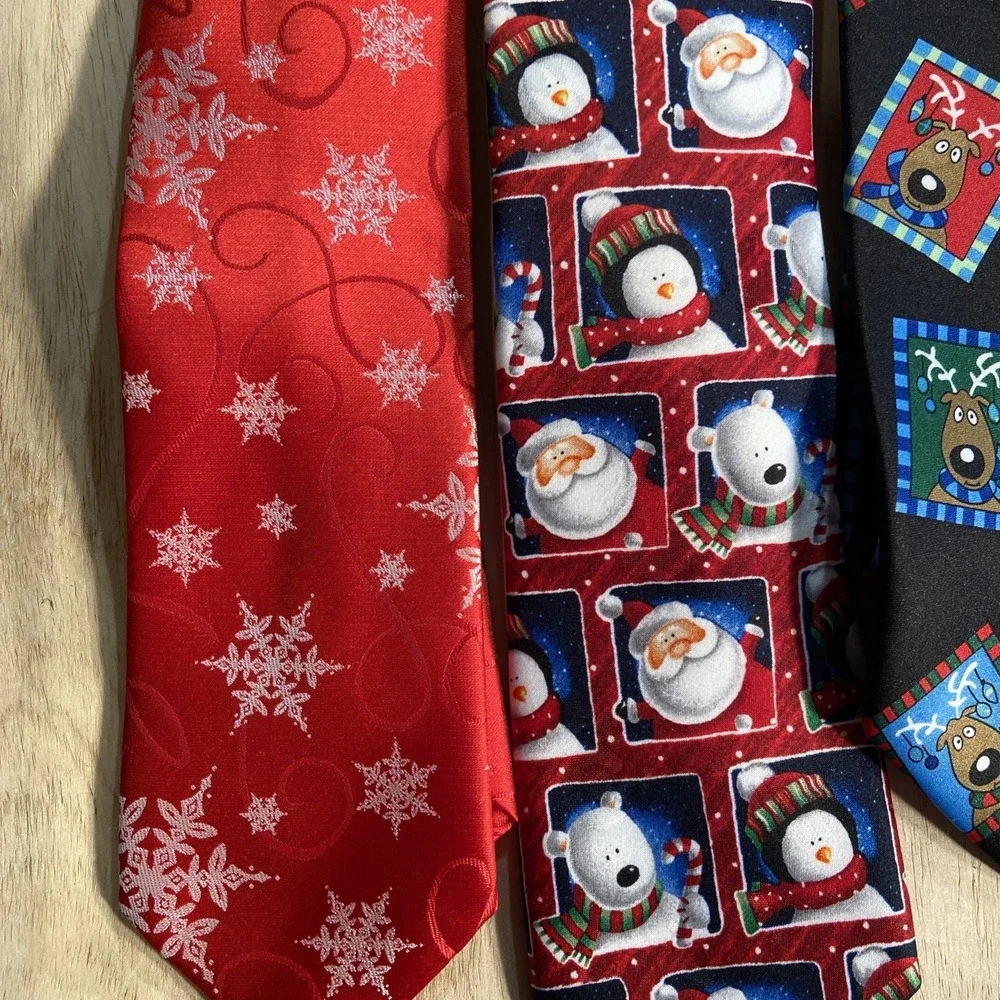 Lot Of 4 Christmas Ties - Snowman / Reindeer /‎ Santa / Snowflakes